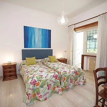 Bed & Breakfast Le Tare 4*